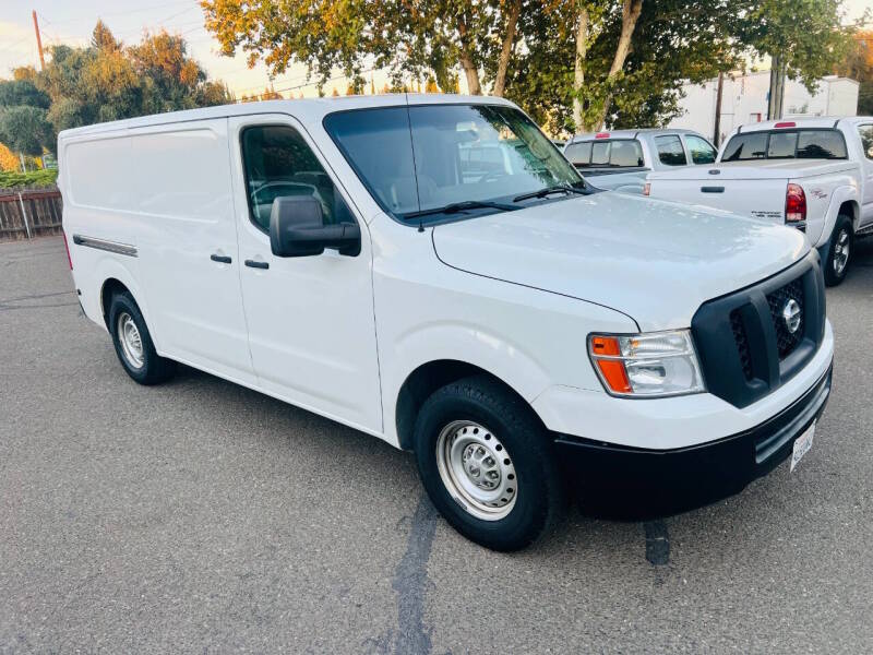 nissan nv cargo 2017 1N6BF0KY3HN805903 image nissan nv cargo 2017 1N6BF0KY3HN805903 image
